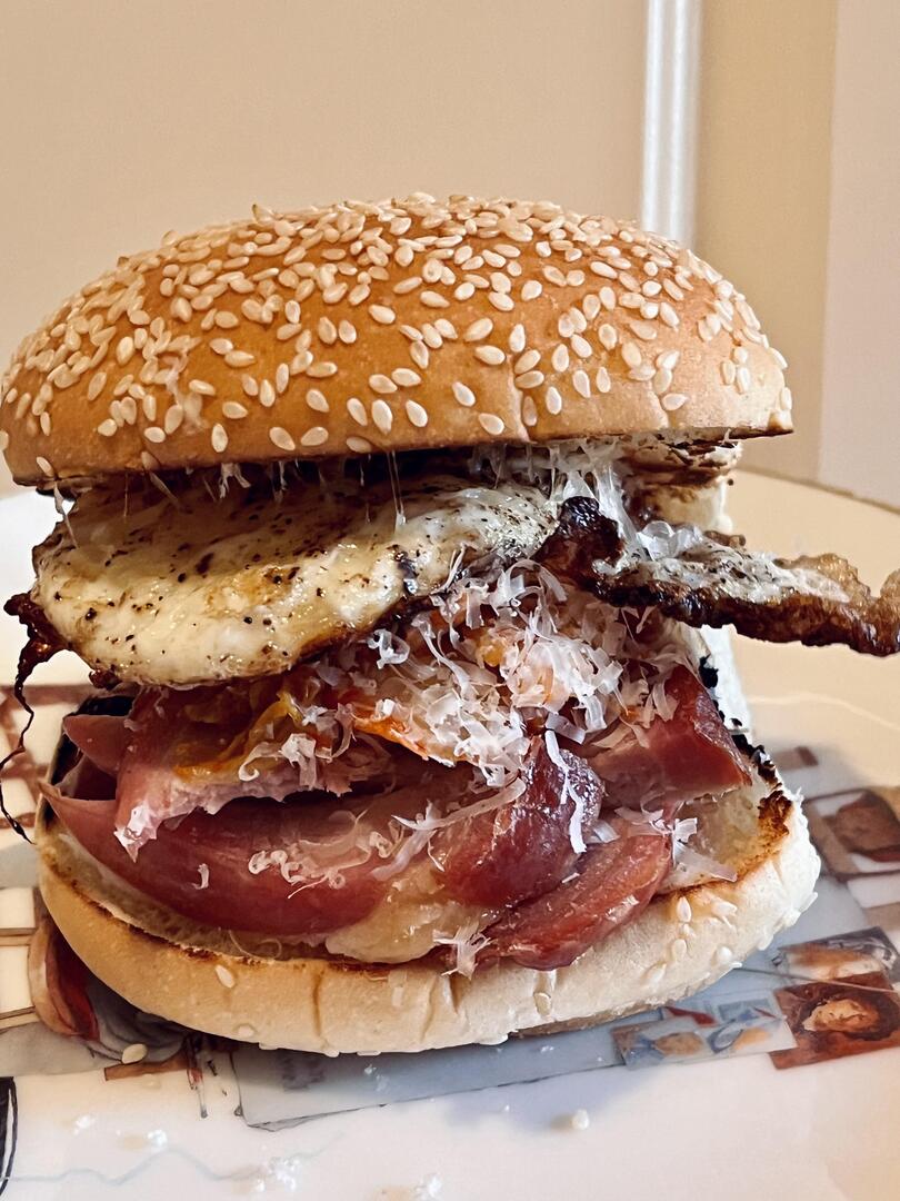 [homemade] weird sandwich with roast pork, kimchi, fried egg, Coleman’s ...