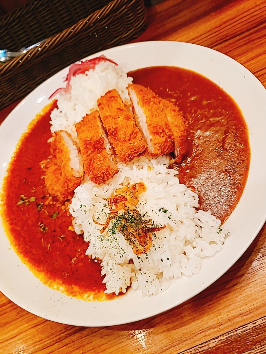PeyoungSaikyo's tweet photo. SPICE FACTORY 大崎店
090-9140-1794
東京都品川区大崎1-21 JR大崎駅 南改札 Dila大崎
https://t.co/N0RH8EEyLA
食べログ評価:3.36
#歩く食べログ
#食べログ
#飯テロ
#SPICEFACTORY
#大崎
#カレー
#大崎グルメ
#大崎カレー https://t.co/dC4hNwOrIo