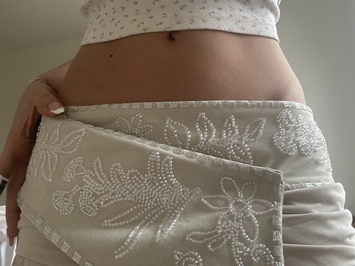 angelsupastarr's tweet photo. the details on my new skirt … wow https://t.co/5OF5pEWNI7