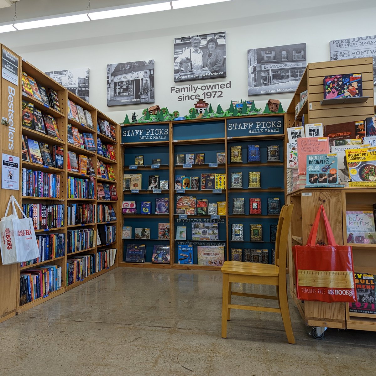 Need help finding your next read? Ask your nearest HPB bookseller for a recommendation...or four. ✨📚✨ 📸: HPB Belle Meade in Nashville, TN
