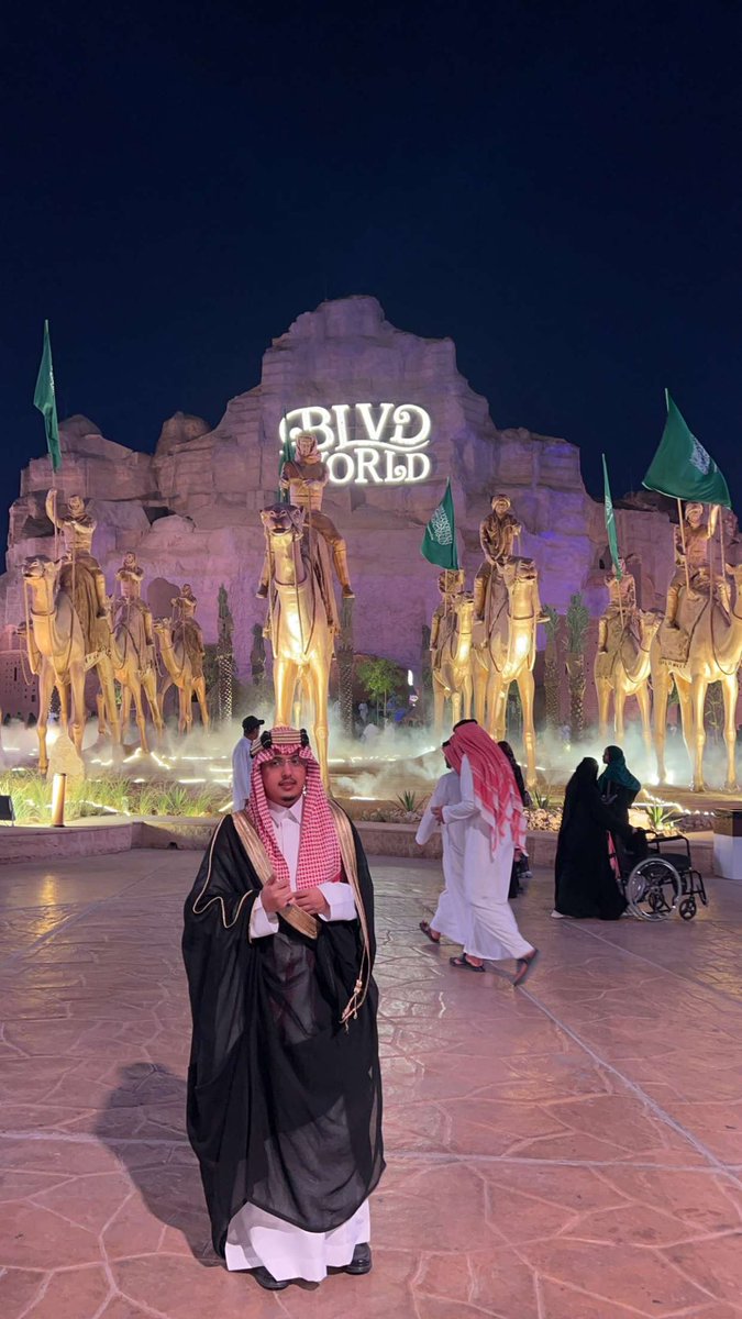 SLmAnjj's tweet photo. عشوائيات البوليفارد https://t.co/hrGX0wYVql