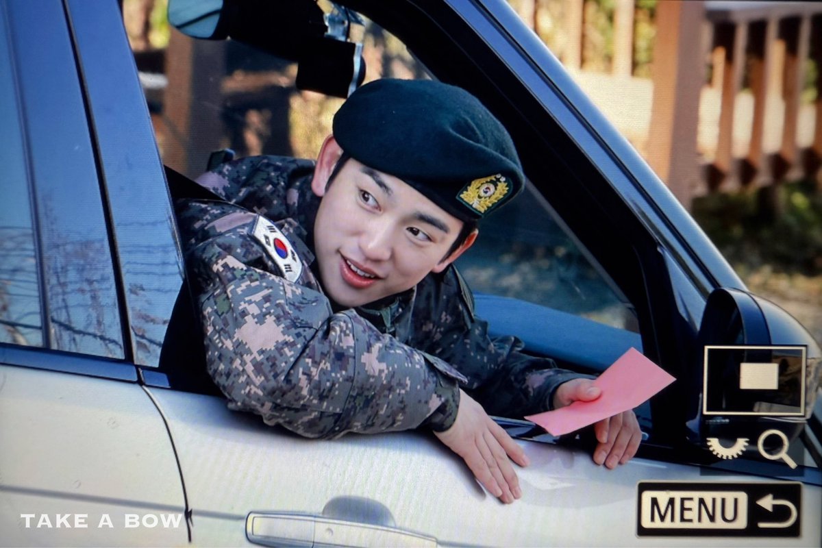 TAKE A BOW tweet media