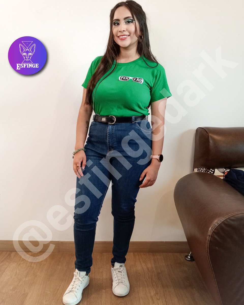 EsfingeDark's tweet photo. Colores disponibles: Verde y Naranja
Estampado Ferxxo gafas 👓 
Camisetas Unisex - Algodón perchado 
EL ESTAMPADO NO SE CUARTEA, NO SE CAE 🤙🏻💚

Para un estilo casual pero con todo el flow del #Ferxxoapocalipsis, nuestras camisetas estampadas son la opción perfecta. https://t.co/KJXxUADGdh