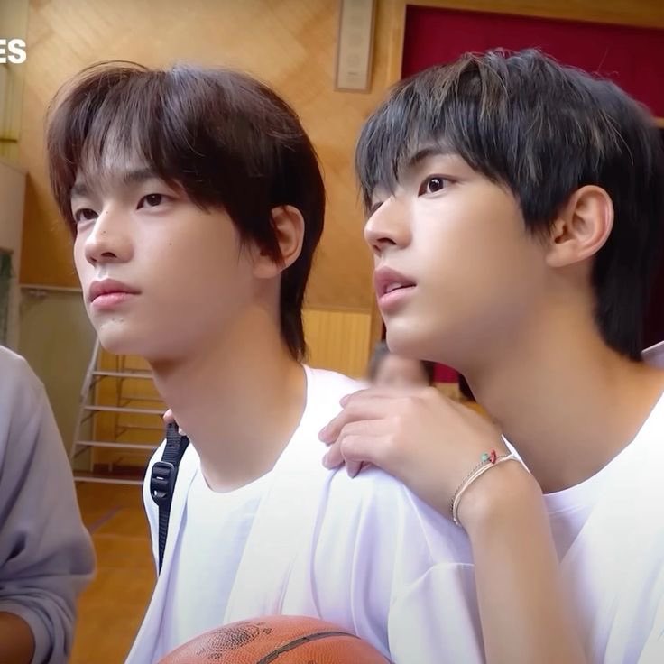 ยัยคนขวาจีบติดหนิ