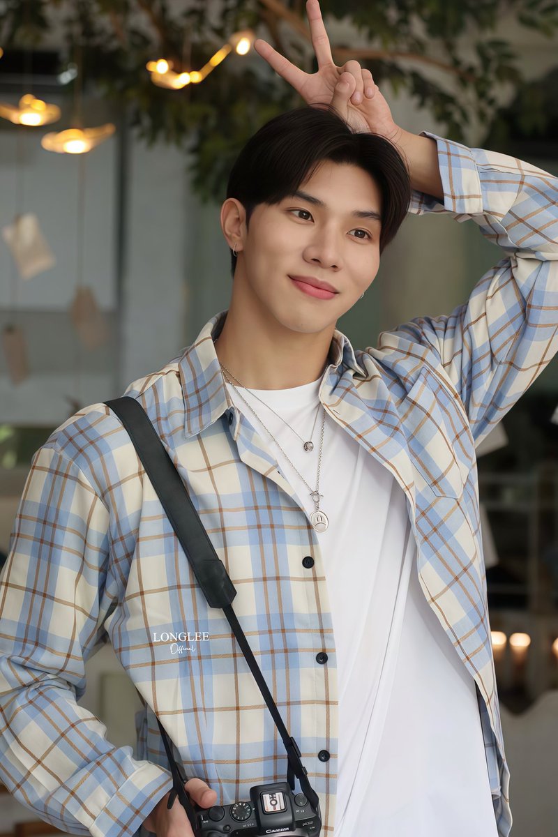 longshilee's tweet photo. Morning ThursdaY🍂✨
วันนี้ใครสะดวก มาร่วมส่งหล่งลี 
เดินทางไปบราซิลกันนะฮัฟ🥹🙇🏻

✈️ เดินทางวันนี้ จาก สนบ.สุวรรณภูมิ
⏰ เวลา 10 P.M.(ชั้น 4 ประตู 10) 

🔜 𝑺𝒆𝒆 𝒚𝒐𝒖 𝑩𝒓𝒂𝒛𝒊𝑳

🇧🇷 𝟏𝐬𝐭 𝐅𝐀𝐍 𝐌𝐄𝐄𝐓𝐈𝐍𝐆 𝐈𝐍 𝐁𝐑𝐀𝐙𝐈𝐋
#longlee
#longshilee
#หล่งลี https://t.co/vQHI30yUeb