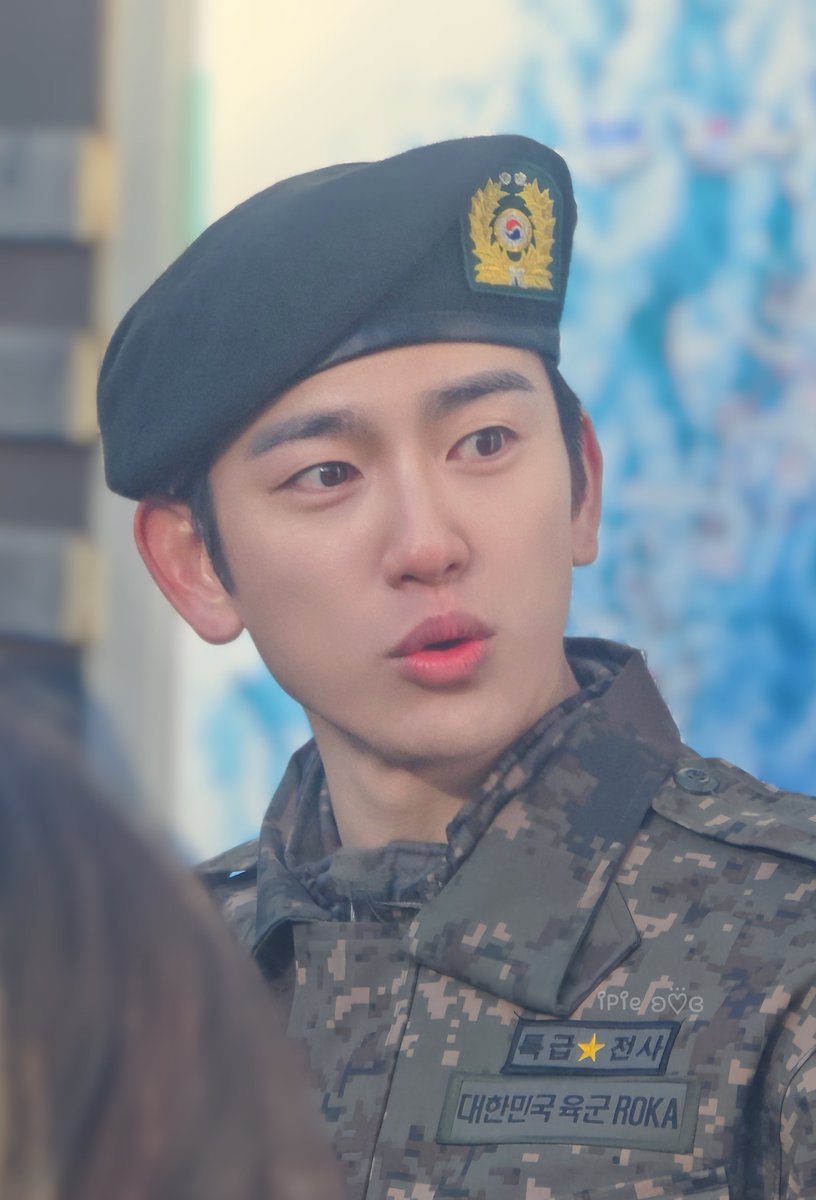 iPie_iGOT7's tweet photo. Finally, Jinyoung has officially completed his military service! 🥰 We’ve all done so well—both fans and Jinyoung! Here’s to the next chapter, looking forward to all the amazing work Jinyoung will create. Wishing you great success and brilliance, Jinyoung. Welcome home!

@JINYOUNG #WarmlyWelcomeJinyoung