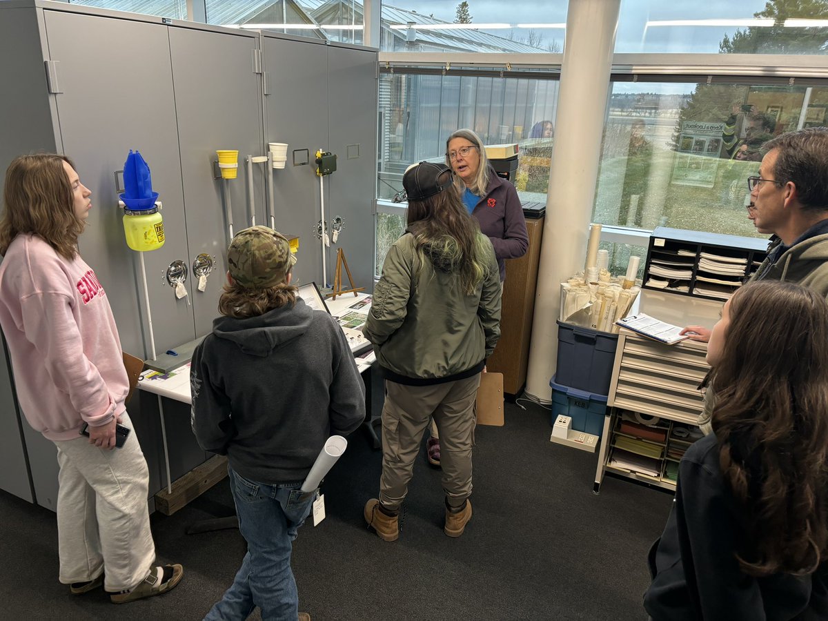 LoniRose18's tweet photo. We finished the day with the Agro-Ecosystem Unit. We learned about monitoring methods; identification of pollinators; habitat assessments and plant identification. https://t.co/aFExjFcAyw