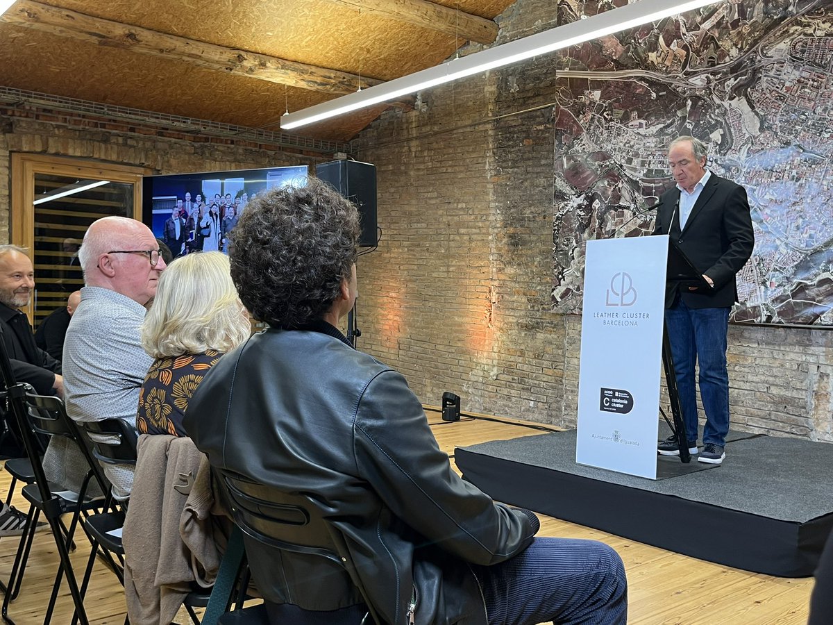 Molt content d’haver participat ahir al acte d’homenatge al Sr Vila i el Sr. Fontanelles figures claus del <a href="/ClusterLeather/">Leather Cluster Barcelona</a> i de la historia tan emblematica d’aquest #cluster amb qui portem 30 anys treballant junts des de <a href="/accio_cat/">ACCIÓ</a> #competitivitat #valorcompartit