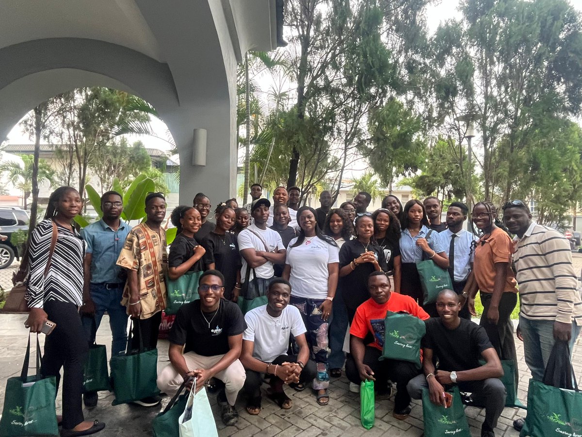 EquiprTeam's tweet photo. Still thinking about our @naijaiduk x #Equipr event! 💭✨ From CPR to emergency response, every moment was impactful, and every skill we learned made us more prepared to help those around us. 💪🏽 Thanks, @naijaiduk, for an unforgettable day! #FirstAidAwareness #CommunitySafet https://t.co/y9OlCLCa0l