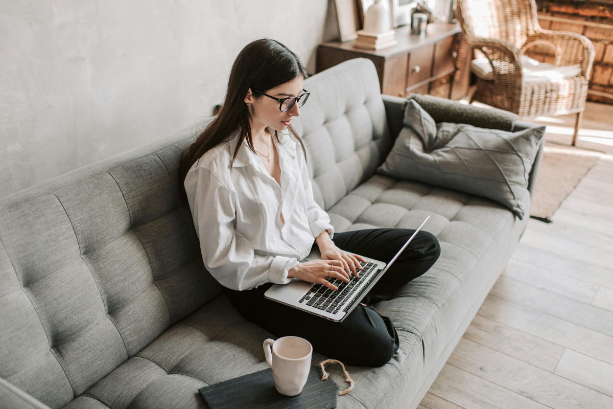 ¡Transforma tus firmas con efirma GO! ✍️✨

Deja el papel y firma digitalmente con nuestra demo gratuita:

- Procesos Rápidos 🌟
- Facilidad de Uso 📲
- Seguridad Confiable 🛡️
- Flexibilidad 🌐
- Adaptabilidad 🏢

efirma.es/demo/