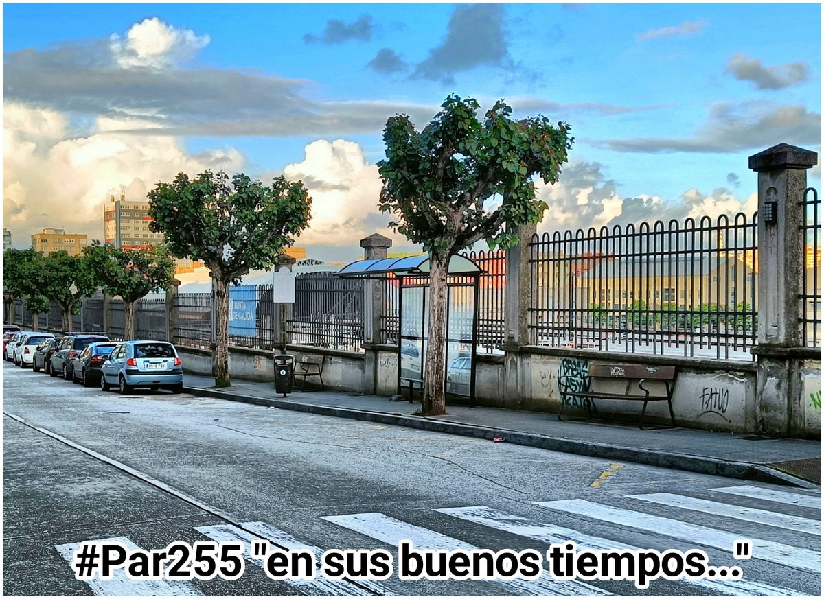 BlogBusurbano's tweet image. Trasnochando,
descubrimos
un clásico:
Una parada (otra) dejada de la mano de Dios.
Y ahora con más argumento:
Como hay obras y la #Lín11 del #BusUrbano va a dejar de pasar por ahí, pues... ¿pa qué mover un dedo?
Pues mal!
Mal!😡
#Par255 Sardi con Europa
x.com/_Juan53/status…