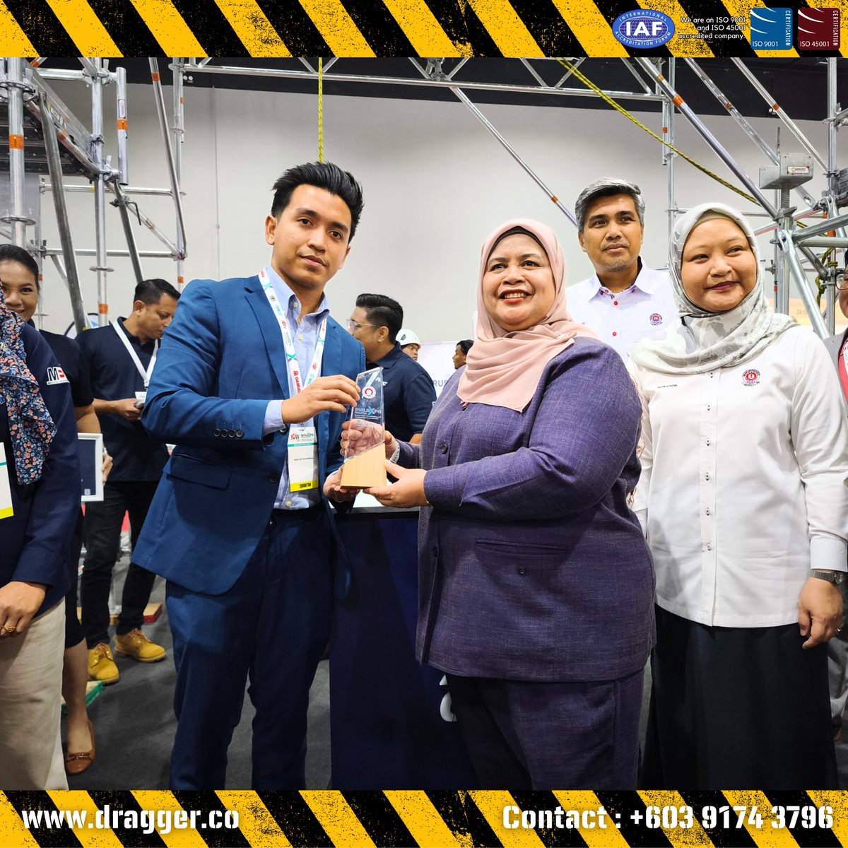DraggerEngr46's tweet photo. Throwback to CIDB BuildXpo 2024! Dragger Engineering MOU signing for Program Latihan Keselamatan—aligning with JPK &amp; JKKP standards. Proud moment in safety training!

#draggerengineering #46 #PRAC #CIDB #BuildXpo #MITEC https://t.co/mafpUPMLy1