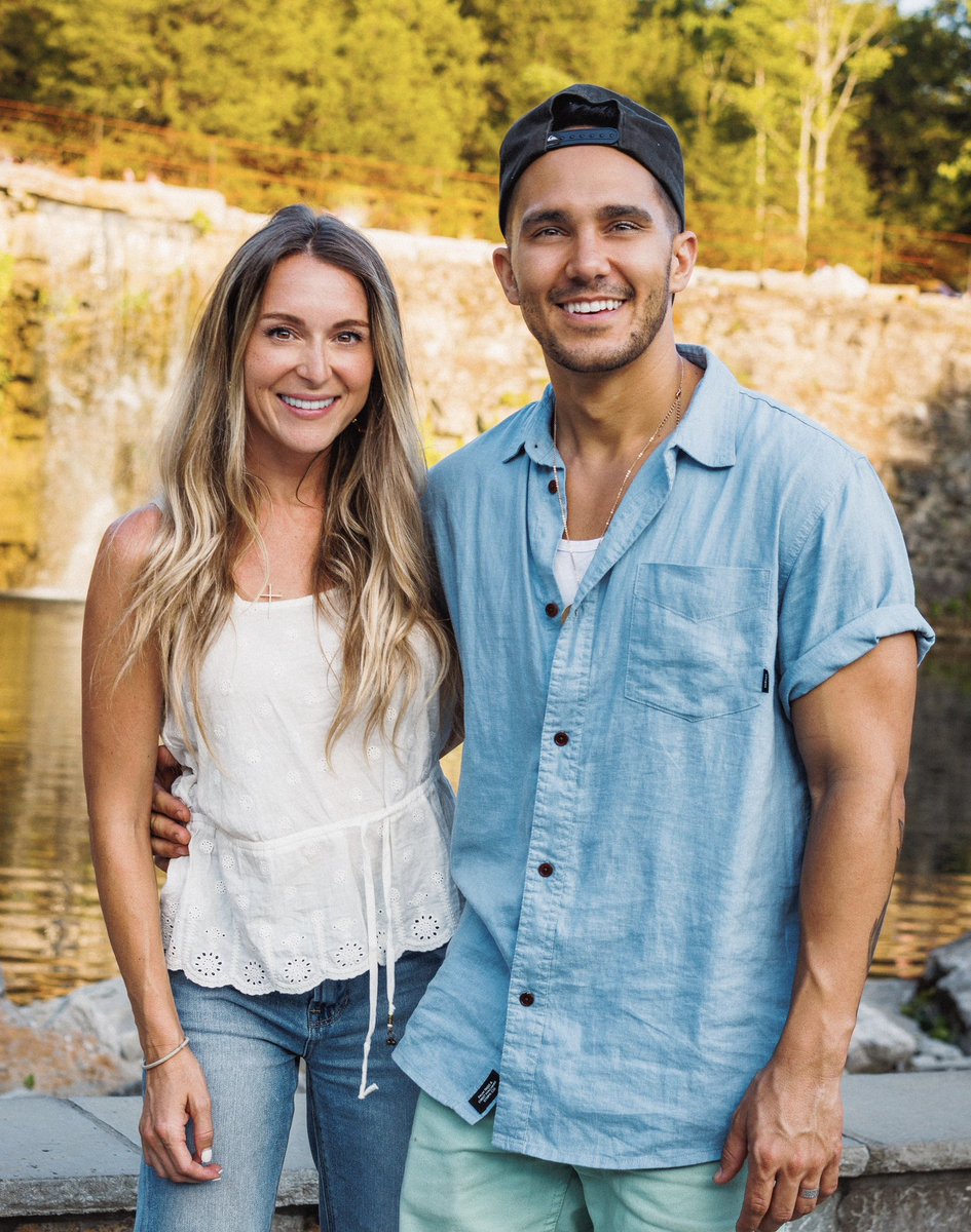 IceDog49's tweet image. I love Spy Kids but Carmen Elizabeth Juanita Echo Sky Bravo Cortez aka Alexa Peña Vega is a whole Trump Supporter her &amp;amp; husband Carlos from BTR. They posted that their son did a whole prayer for Trump. I didn’t know ya’ll. Carmen why?! Them Latinos for Trump. 🤦🏽‍♀️ #SpyKids #BTR