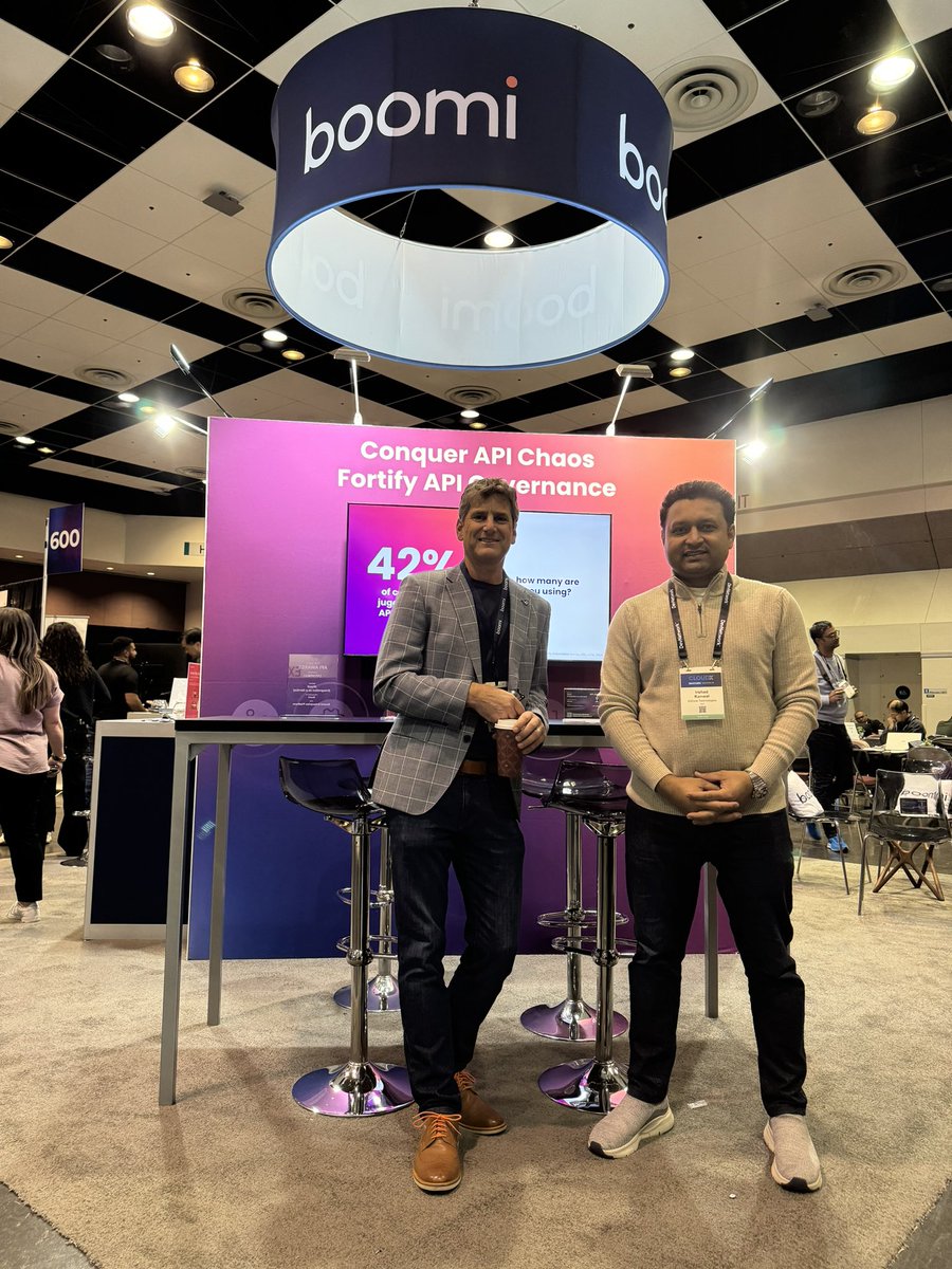 ceoallzone's tweet photo. 🌐 Exploring new horizons at CloudX in Santa Clara! 🚀

Today has been all about exchanging ideas, networking, and meeting innovators across the tech landscape.

#CloudX #Networking #Innovation #TechFuture #Collaboration #AllZoneTechnologies #SantaClara https://t.co/tSM9TDnTXy