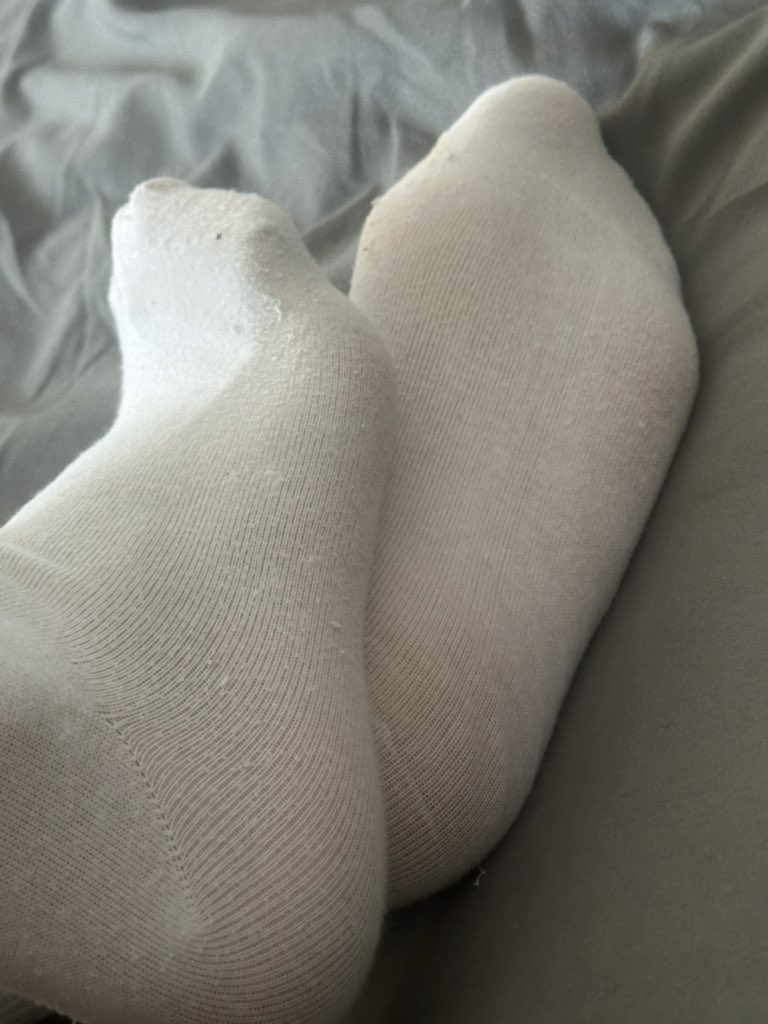 是不是很多狗喜欢棉袜！#胁迫奴 #ATM奴#吸金 ＃无脑贡#报销奴 #压榨奴 ＃工资奴 ＃贡奴 ＃账单奴 ＃贡畜