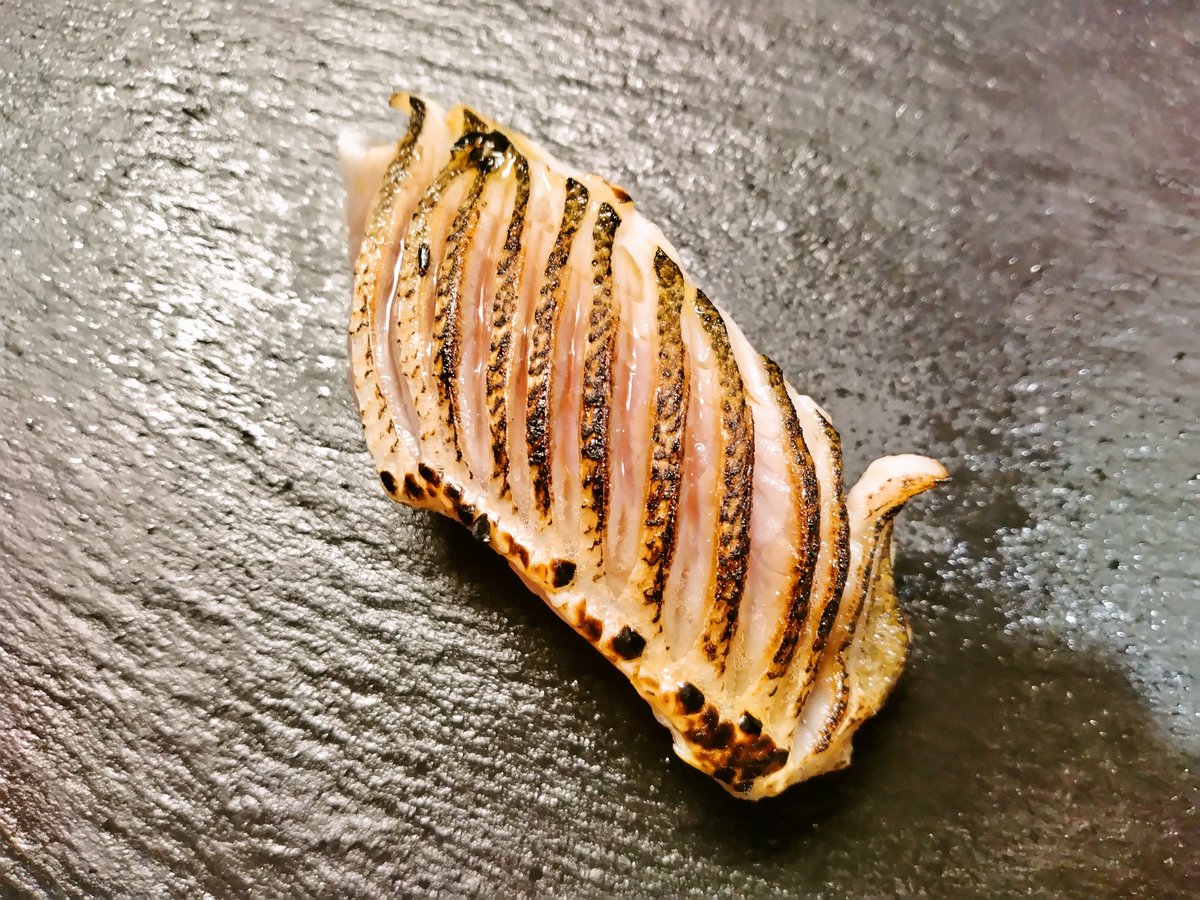 NewVegeta2020's tweet photo. カマス（炙り）／8日目

#津本式
#究極の血抜き
#熟成魚 https://t.co/r323qD1E7x