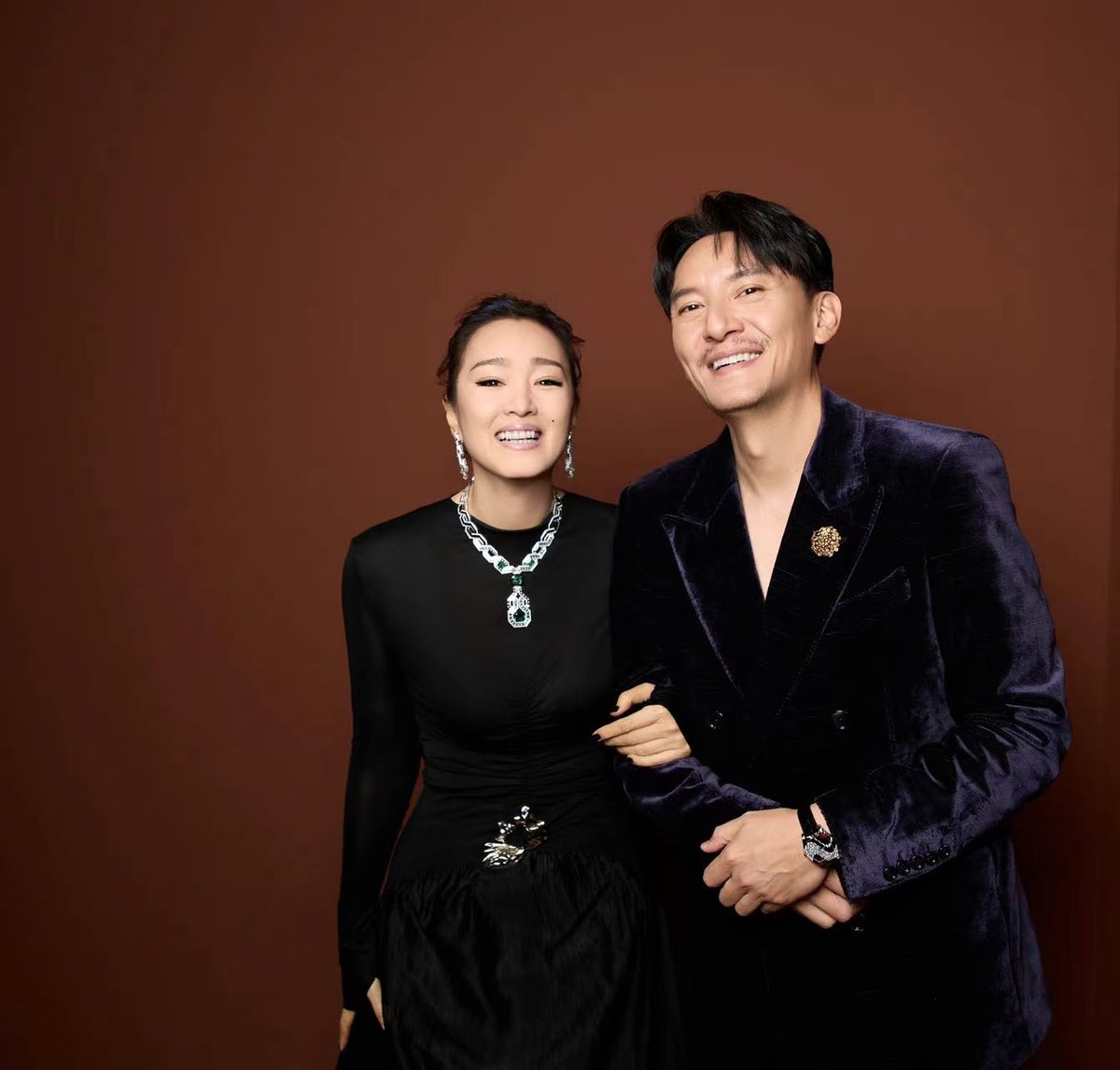 영화 <에로스> 이후로 20년만에 까르띠에 행사에서 재회한 공리, 장첸Translate post