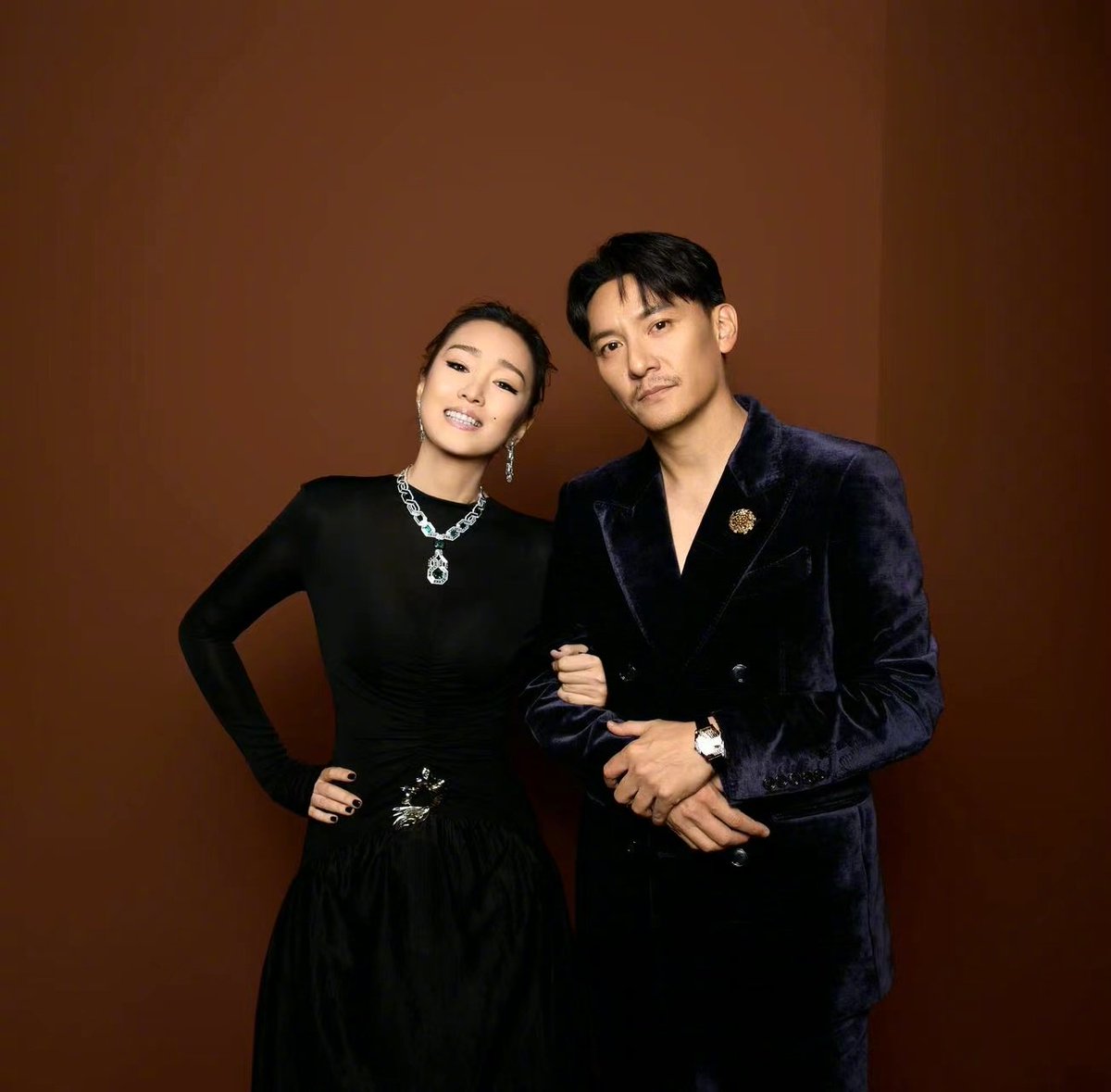 영화 <에로스> 이후로 20년만에 까르띠에 행사에서 재회한 공리, 장첸Translate post