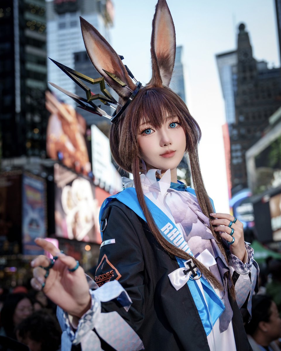 sora_sparrow_'s tweet image. Doctors, I’m so glad that I got to meet you at the Arknights Special Pop-up Event at Times Square💙Thank you all for coming and I’ll see you next time!
It is my honor to work with @ArknightsEN
Thank you again for having me as Amiya🐰
#Arknights #Yostar #AKNYC #Amiya