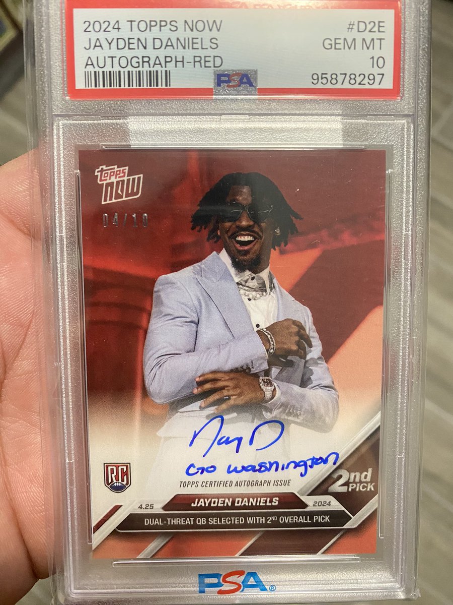 CommanderRob24's tweet image. Mail Day!!!!! Let’s goooo! #HTTC #RaiseHail