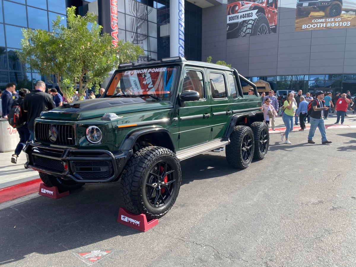 ALESS_MAGAZINE's tweet photo. SEMA SHOW 2024
#VENOMPOWER
#SEMA
#セマショー
#2024 https://t.co/0PNS6sVPE6