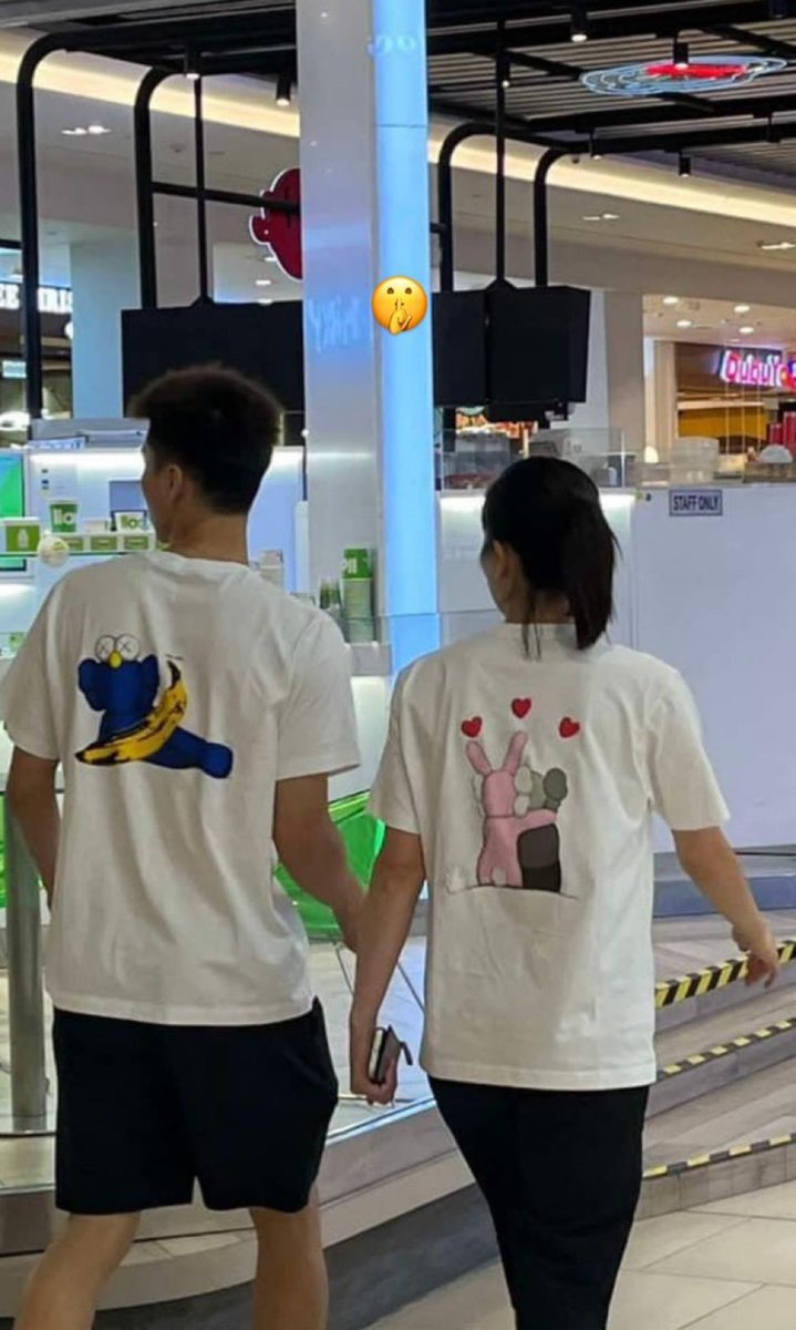 jiwonieranika's tweet photo. HAHAHAHAHAHAHAHA ong yew sin baru je meng-iyekan tempat dia dating dengan aya memang dekat pavilion bukit jalil malaysia 🤣🤣🤣

WEH LAWAKKKK 🤣🤣🤣🤣🤣 https://t.co/6avXA1DOkA