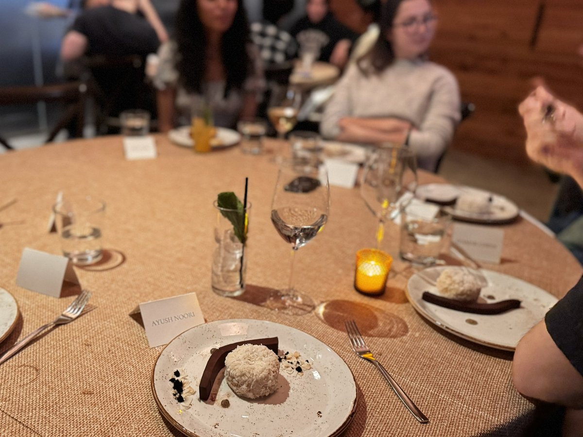 Ayush Noori tweet media