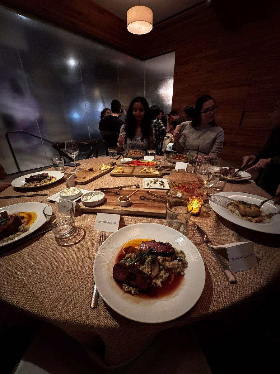 Ayush Noori tweet media