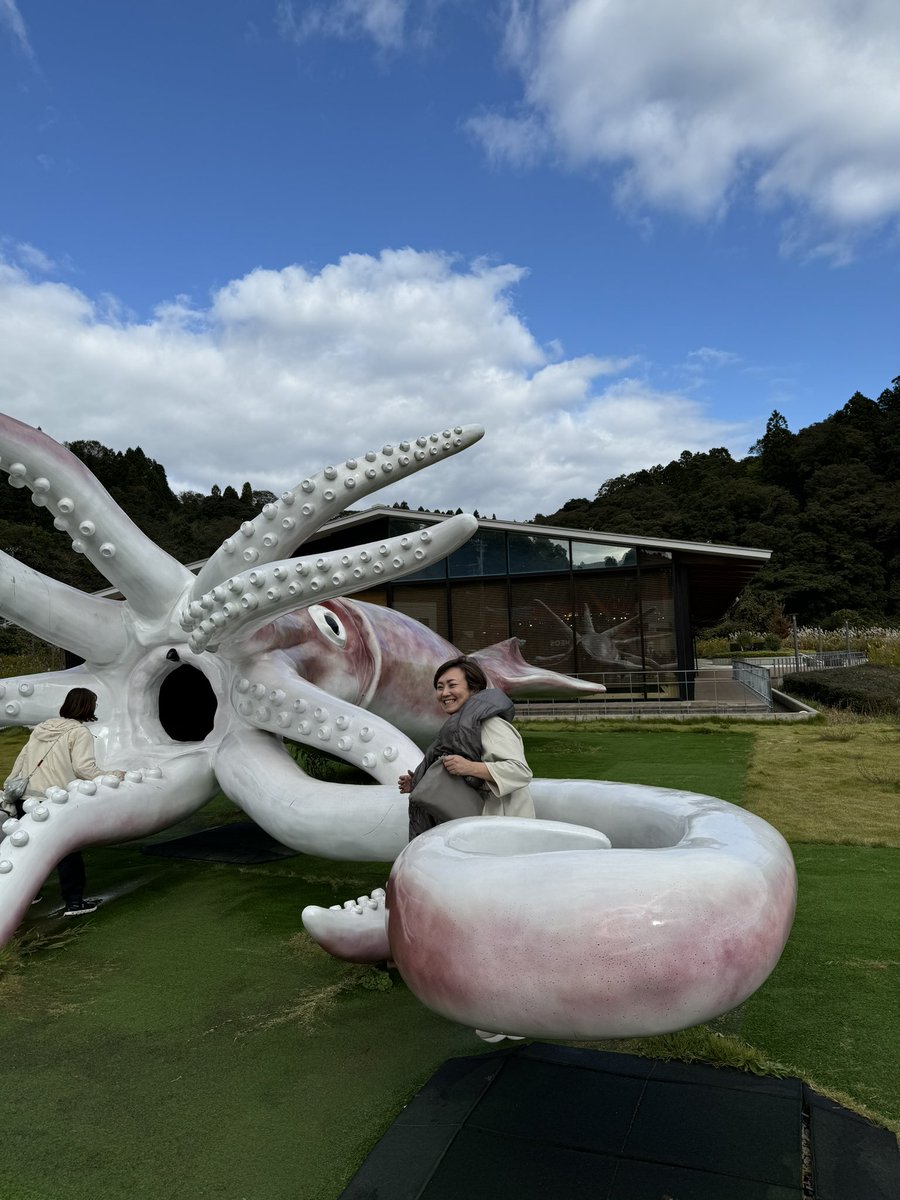 itoi_shigesato's tweet photo. ものすごく叩かれた、という「イカ」を見に来ましたよ。ぼくは、あったほうがいいと思う。いいじゃん、イカあったほうが。能登。 https://t.co/RdsDsMAP99