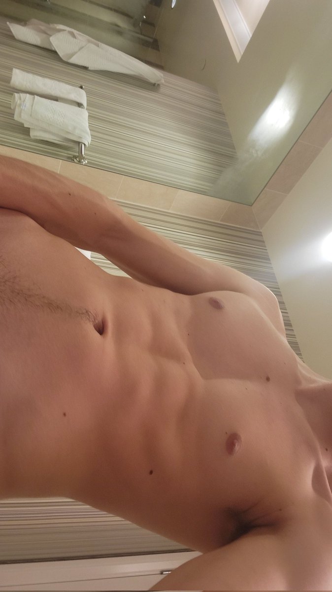 Thomas141215's tweet photo. What are yall up too? https://t.co/mQ15fDExEi