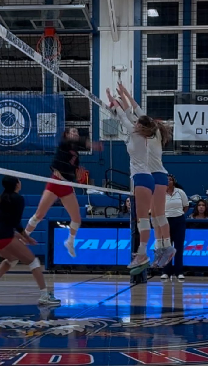 TamVolleyball's tweet photo. Set 3 | Tam 25 (3) - Monte Vista 18 (0)

On to the NCS Division 1 Finals Saturday night and the CIF State tournament next week!. 

#MarinVolleyball #HawkYeah @TAMathletics @marinij_sports https://t.co/tGRs8GZZ59