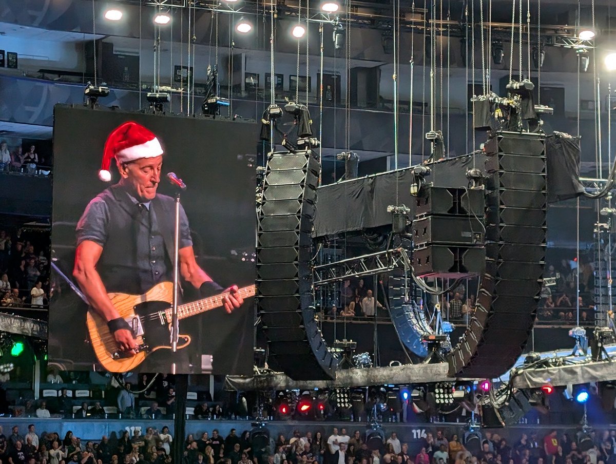 Peter Howell 🖊 tweet media