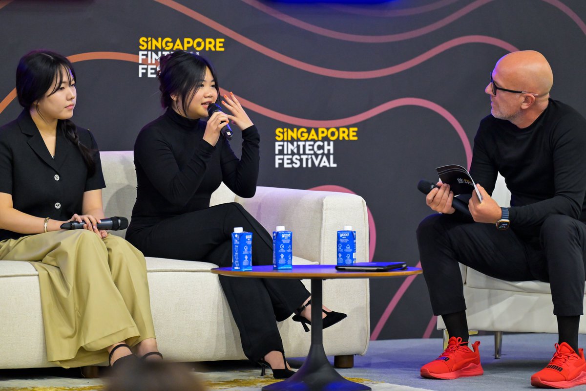 The Blockchain Guardians Programme culminated at the Talent Stage with 27 graduates receiving their certifications of completion! 

✨ Celebrating their achievements, participants Daitien and Boin represented their cohort and joined our partners on stage as they reflected on