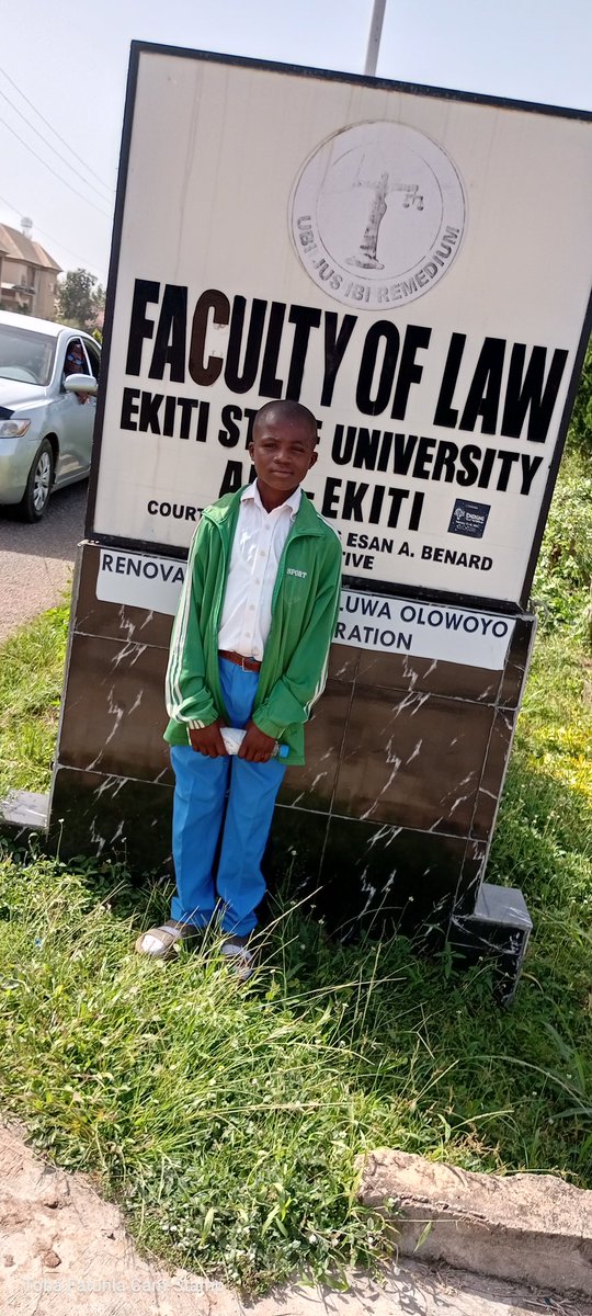 We took the boy that wanted to become a Lawyer to his faculty 😆. May his dreams become fulfilled in Jesus name 🙏
