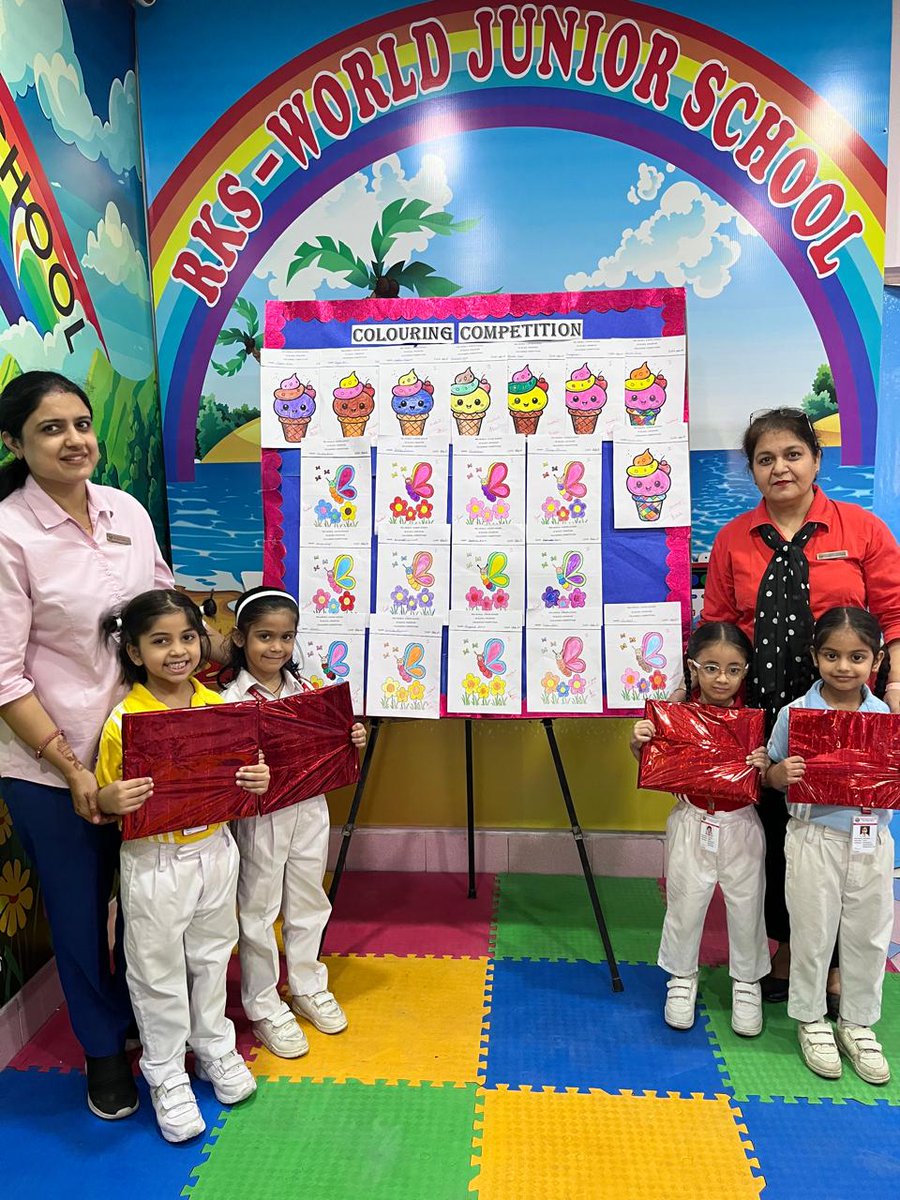 RamakrishnaVKP's tweet image. RKS - World Junior School conducted Colouring Competition for the vibrant young learners of Class LKG and UKG

The colour scheme, creativity, neatness, and overall presentation of the students was commendable.

#RKSWorldJuniorSchool #YoungArtists #ColouringCompetition