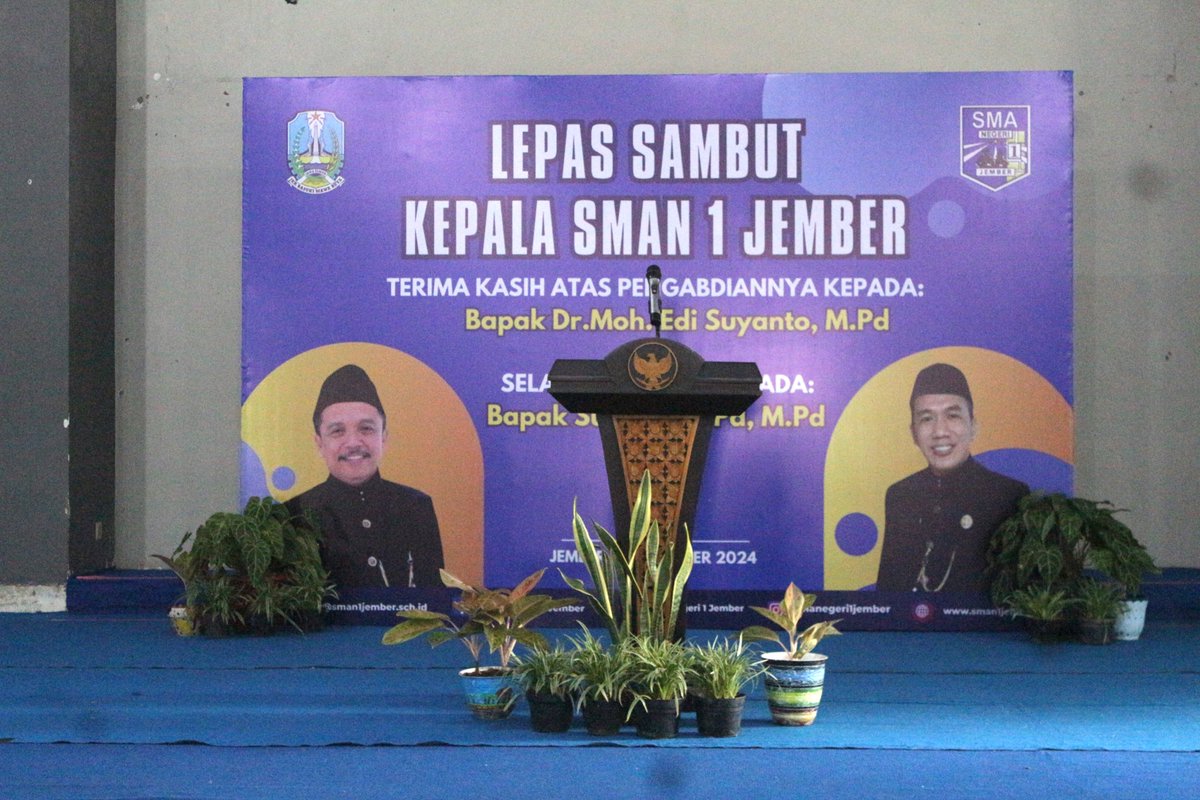 SMA Negeri 1 Jember tweet media
