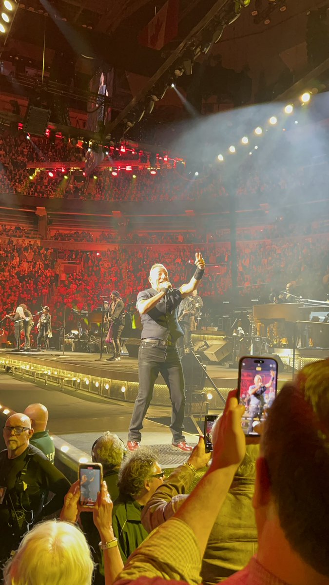 Rob Storm tweet media