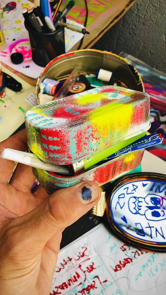 andersonmets's tweet photo. Tobacco Case 🍁
.
#tobaccoart #herbstorage #smokingaccessories #crafttobacco #upcycleddesign https://t.co/VnrZBqID2S