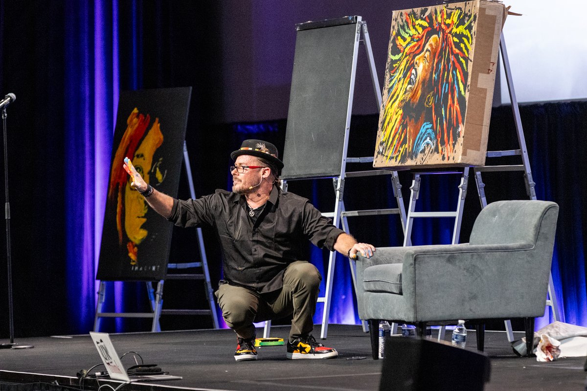 devlearn's tweet image. That's a wrap on day 1! Couldn't have asked for a better start to #devlearn 2024! Let's do it all again tomorrow