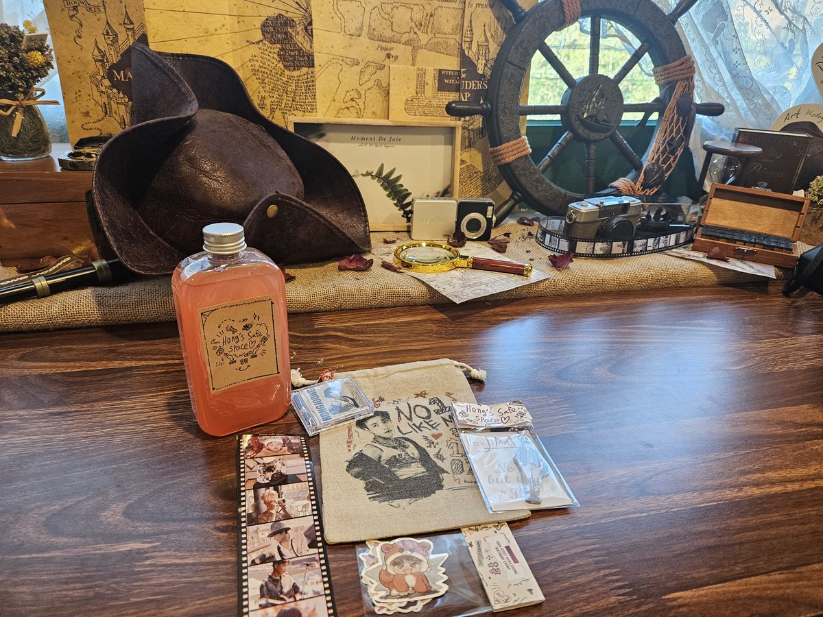 basicbechgamer's tweet image. Thank you for hosting a beautiful event for our captain. It is beautifully designed and enjoyable. 

@hongsafespace 
#HONG_safe_space #A_place_like_no_other_KHJ 
#우리의_보금자리_홍중 
#ATEEZ #HONGJOONG #홍중