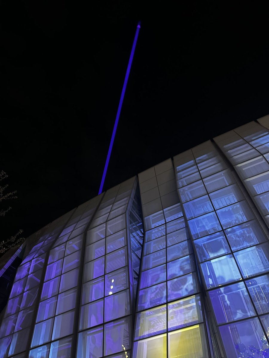 salguero243's tweet photo. #lightthebeam 

@SacramentoKings 

4th Quarter 
Gear Activated https://t.co/hgibxc2IYK