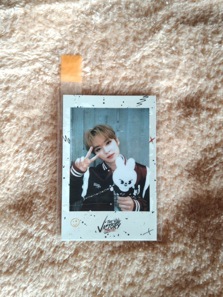 ayedazed_'s tweet photo. wts lfb skz stays ph bns
🛒#ayedazed_sells

STRAY KIDS X SKZOO 'THE VICTORY'
LEE KNOW POLAROID
- ₱200

~onhand
~mop: gcash/paypal
~mod: sco
~ww with ph address
💌 dm to claim

🏷️ chan leeknow changbin hyunjin han felix seungmin jeongin kpop pola pob limited leebit white lee https://t.co/Ue0pyz5IjU