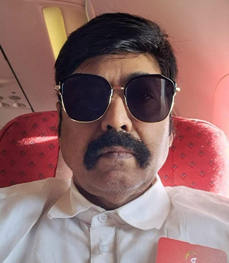 Kranti Kumar (@kraantikumar) on Twitter photo рдЖрджрд░рдгреАрдп рдкреНрд░реЛрдлреЗрд╕рд░ рд╕реВрд░рдЬ рдпрд╛рджрд╡ рдордВрдбрд▓ рдЬреА рдиреЗ рд╕рд╡рд╛рд▓ рдкреВрдЫрд╛ рд╣реИ рдЗрд╕ рд▓рд┐рд╕реНрдЯ рдореЗрдВ рд╕рднреА рдирд╛рдо рдХрд┐рд╕ рдЬрд╛рддрд┐ рд╕реЗ рд╣реИрдВ ?
рднрд╛рд░рддреАрдп рдмреИрдВрдХреЛрдВ рд╕реЗ рдкреИрд╕реЗ рд▓реВрдЯрдиреЗ рд╡рд╛рд▓реЗ 28 рд▓реЛрдЧреЛрдВ рдХреА рд╕реВрдЪреА
1)рд╡рд┐рдЬрдп рдорд╛рд▓реНрдпрд╛
2)рдореЗрд╣реБрд▓ рдЪреМрдХрд╕реА
3) рдиреАрд░рд╡ рдореЛрджреА
4) рдирд┐рд╢рд╛рди рдореЛрджреА
5) рдкреБрд╖реНрдкреЗрд╢ рдмреИрджреНрдп
6) рдЖрд╢реАрд╖ рдЬреЛрдмрдирдкреБрддреНрд░
7) рд╕рдиреА рдХрд╛рд▓рд░рд╛
8) рдЖрд░рддреА рдХрд╛рд▓рд░рд╛
9) рд╕рдВрдЬрдп рдХрд╛рд▓рд░рд╛ рдЖрджрд░рдгреАрдп рдкреНрд░реЛрдлреЗрд╕рд░ рд╕реВрд░рдЬ рдпрд╛рджрд╡ рдордВрдбрд▓ рдЬреА рдиреЗ рд╕рд╡рд╛рд▓ рдкреВрдЫрд╛ рд╣реИ рдЗрд╕ рд▓рд┐рд╕реНрдЯ рдореЗрдВ рд╕рднреА рдирд╛рдо рдХрд┐рд╕ рдЬрд╛рддрд┐ рд╕реЗ рд╣реИрдВ ?
рднрд╛рд░рддреАрдп рдмреИрдВрдХреЛрдВ рд╕реЗ рдкреИрд╕реЗ рд▓реВрдЯрдиреЗ рд╡рд╛рд▓реЗ 28 рд▓реЛрдЧреЛрдВ рдХреА рд╕реВрдЪреА
1)рд╡рд┐рдЬрдп рдорд╛рд▓реНрдпрд╛
2)рдореЗрд╣реБрд▓ рдЪреМрдХрд╕реА
3) рдиреАрд░рд╡ рдореЛрджреА
4) рдирд┐рд╢рд╛рди рдореЛрджреА
5) рдкреБрд╖реНрдкреЗрд╢ рдмреИрджреНрдп
6) рдЖрд╢реАрд╖ рдЬреЛрдмрдирдкреБрддреНрд░
7) рд╕рдиреА рдХрд╛рд▓рд░рд╛
8) рдЖрд░рддреА рдХрд╛рд▓рд░рд╛
9) рд╕рдВрдЬрдп рдХрд╛рд▓рд░рд╛