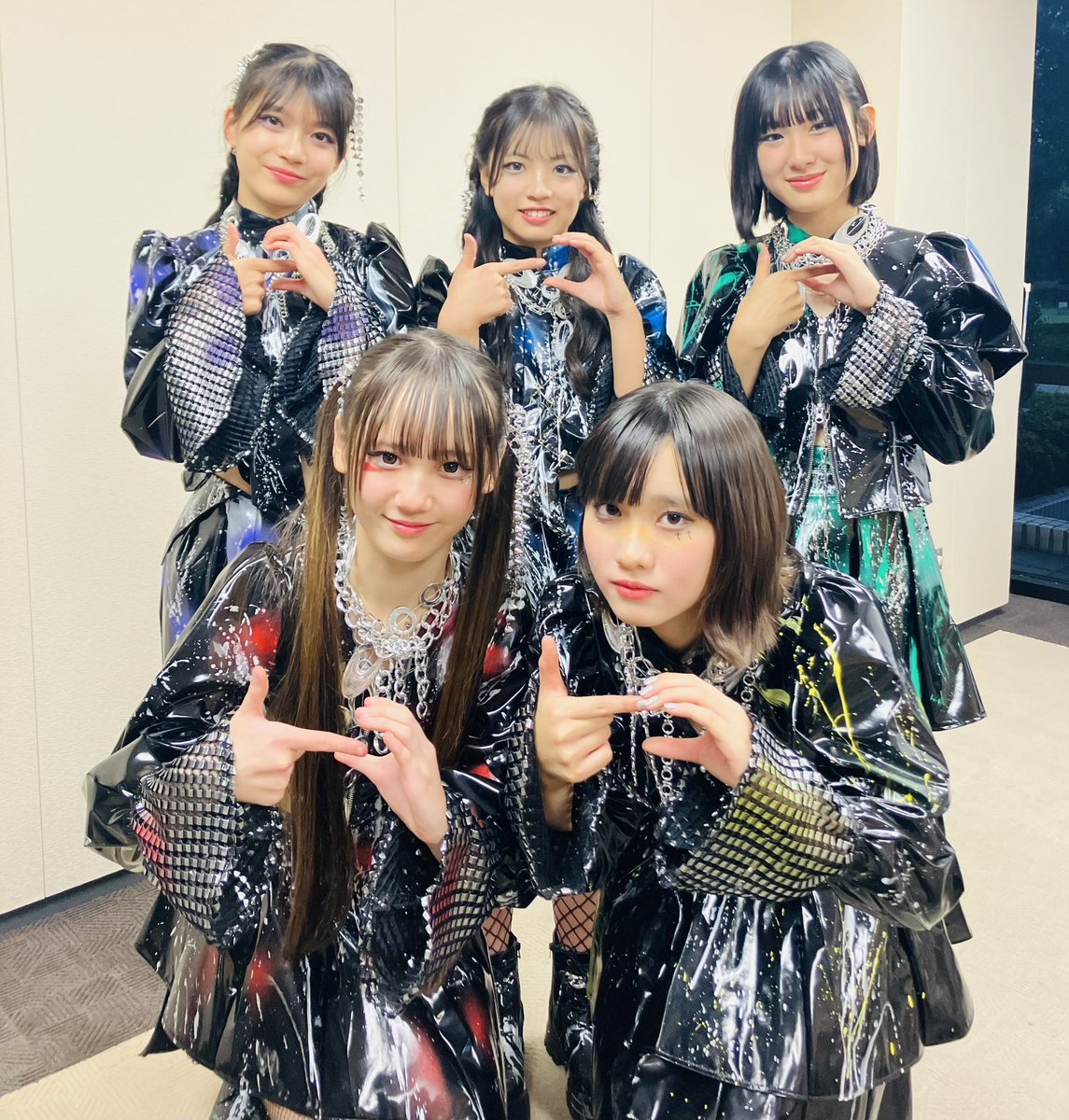 HEROINECIRCUS デビュー 女性ライブアイドルグループ「HEROINE CIRCUS