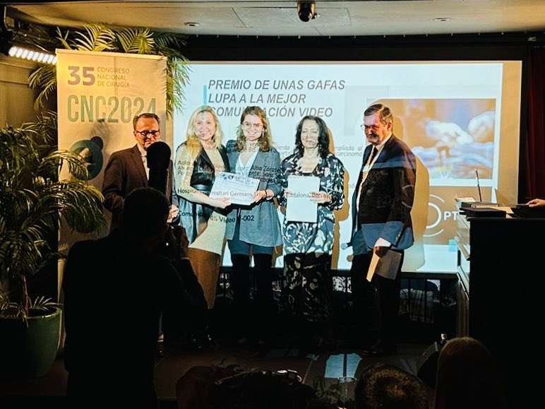 HPBcrti (@hpbcrti) on Twitter photo <a href="/sara_senti/">Sara Sentí i Farrarons</a> recoge el Premio al
Mejor Video en el #cncirugia2024 en nombre de la unidad de <a href="/hgermanstrias/">Hosp. Germans Trias</a> <a href="/aecirujanos/">aecirujanos</a> <a href="/HPBcrti/">HPBcrti</a> <a href="/NavinesLopez/">Jordi Navinés López</a> <a href="/CanCgd/">Cirurgia - Can Ruti</a> <a href="/sara_senti/">Sara Sentí i Farrarons</a> recoge el Premio al
Mejor Video en el #cncirugia2024 en nombre de la unidad de <a href="/hgermanstrias/">Hosp. Germans Trias</a> <a href="/aecirujanos/">aecirujanos</a> <a href="/HPBcrti/">HPBcrti</a> <a href="/NavinesLopez/">Jordi Navinés López</a> <a href="/CanCgd/">Cirurgia - Can Ruti</a>