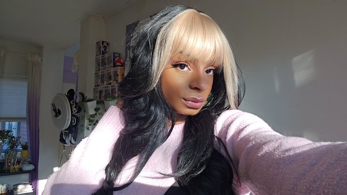 Bow down and serve your Ebony Goddess. Tribute now and earn a moment of my attention. Are you worthy<a href="/tag/findom"class="tags"><span>#findom</span></a><a href="/tag/paypig"class="tags"><span>#paypig</span></a><a href="/tag/tikkieslaaf"class="tags"><span>#tikkieslaaf</span></a>