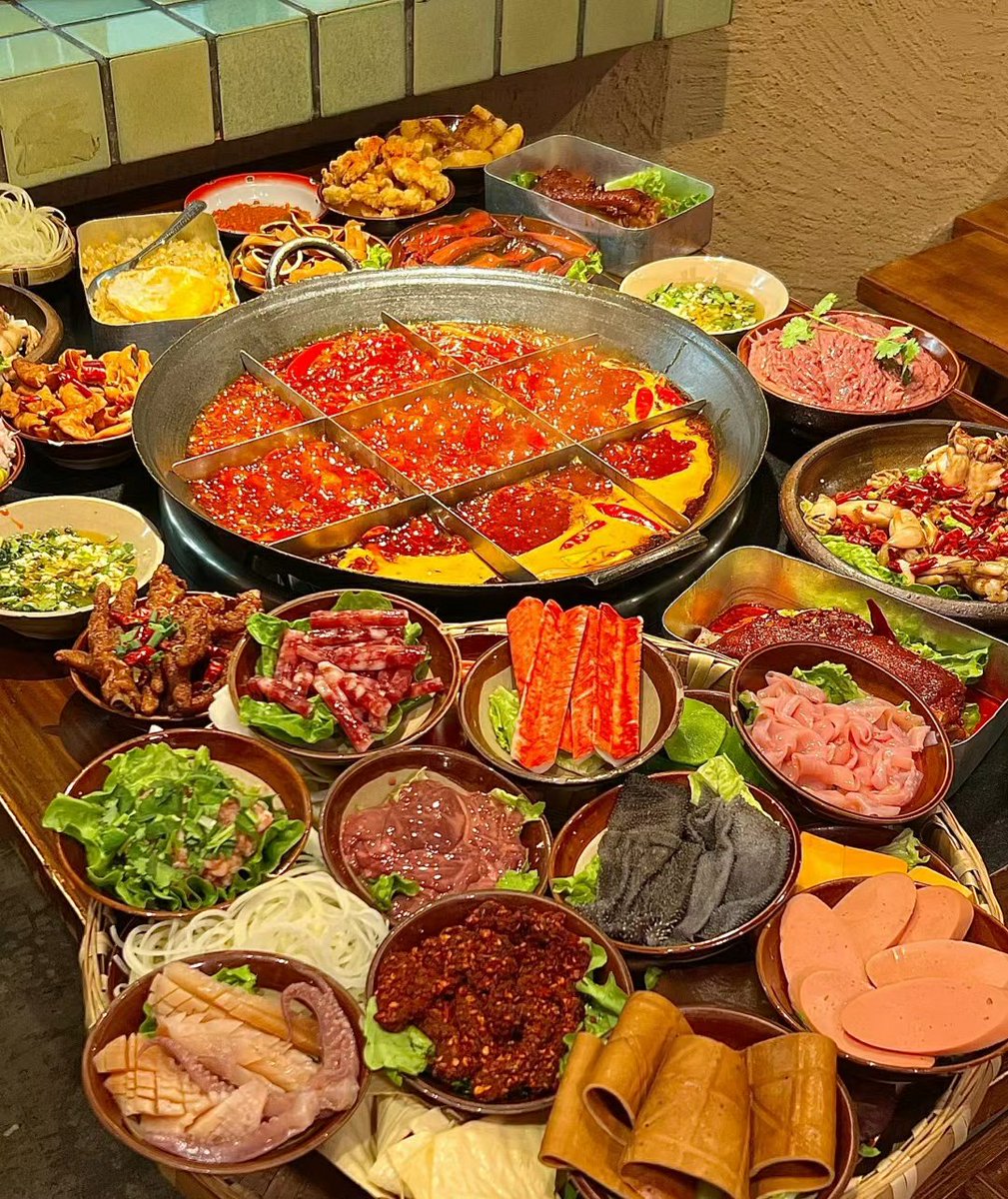 Fuqiuqiu____'s tweet photo. hotpot https://t.co/DJRYKchdgc