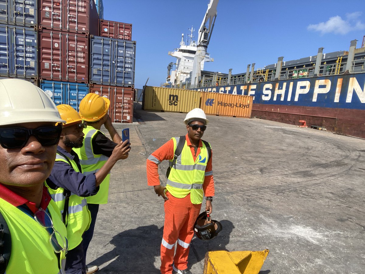 CmsMnu's tweet photo. Students of C3MO visited M.V. Graphene on 22.10.24 for their cargo work practical assessment. A huge thanks to the management of @stateshippingmv for their invaluable support. #MNU #MaritimeStudies #FutureMariners https://t.co/ImvoM88uHU