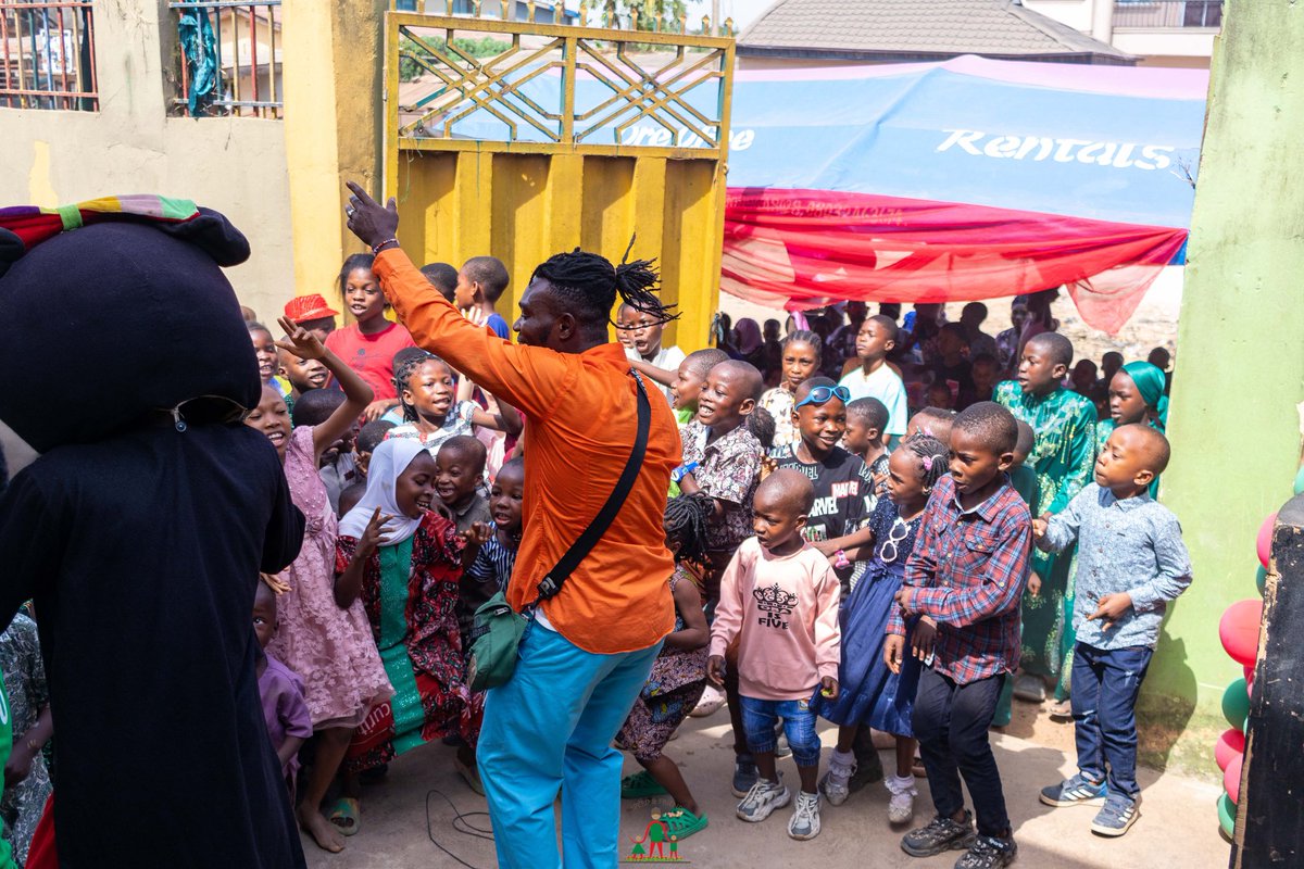 speedandfriends's tweet photo. Our goal is to raise ₦2,000,000 to provide:Food, drinks, and treats for over 500 kids Fun games, entertainment, and activities
Account details:
5316727417
Monie point 
Speed and friends by Adebayo 
#SpeedAndFriends #ChildrenParty #LagosSlum #CharityEvent #MakeADifference # https://t.co/62mfbyhRHH
