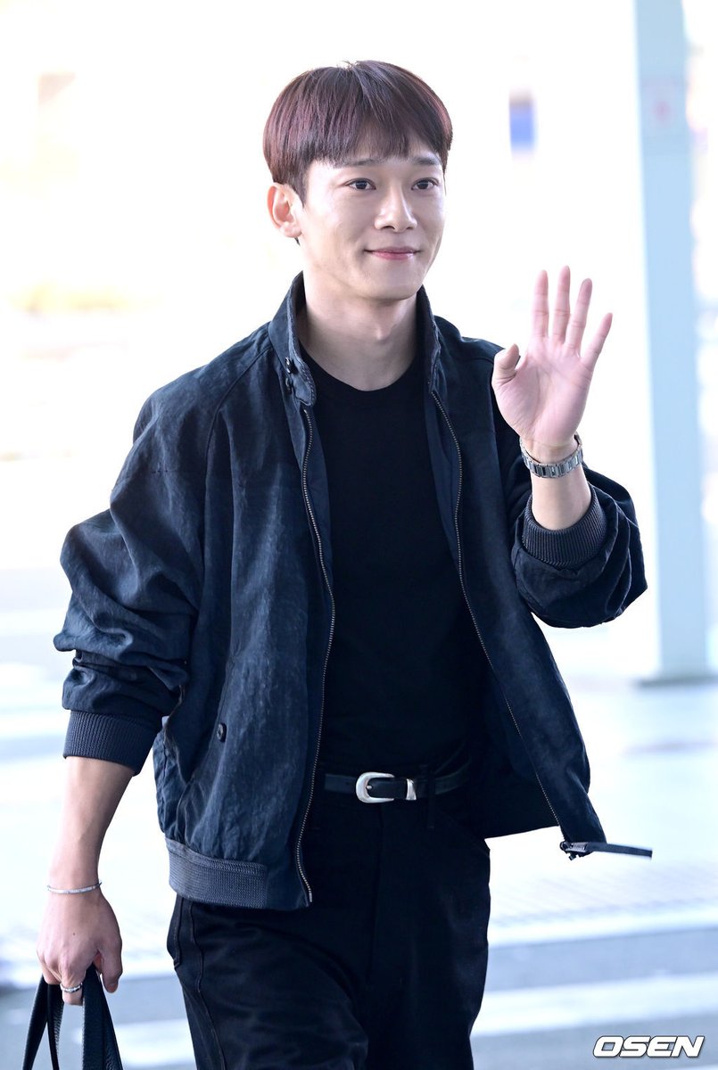 msiakpopfans's tweet photo. [📸] 241107 ICN ✈️ KUL

EXO's Chen at Incheon International Airport heading to Malaysia for 2024 CHEN FAN-CON “Beyond the DOOR” in KUALA LUMPUR 🇲🇾

Cr: OSEN

#첸 #CHEN @CHEN_INB100 #Beyond_the_DOOR #CHENinKL #Beyond_the_DOOR_in_KL #BeyondtheDOORinKL #EXO #엑소 https://t.co/IJyULypDjZ